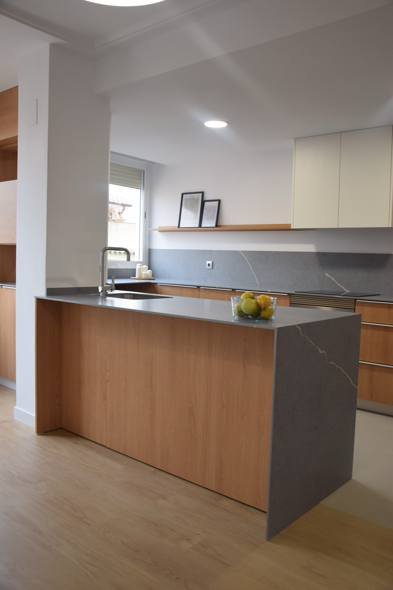 SL9 · Reforma interior de vivienda con cambio de distribución